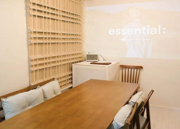 Yeobaek,2br,1ba - 2min To Hongdae, 5mins To Sangsu Station Seoul